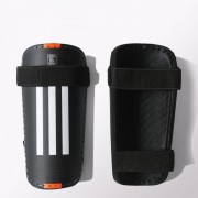 Щитки футбольные Adidas 11 LITE фото